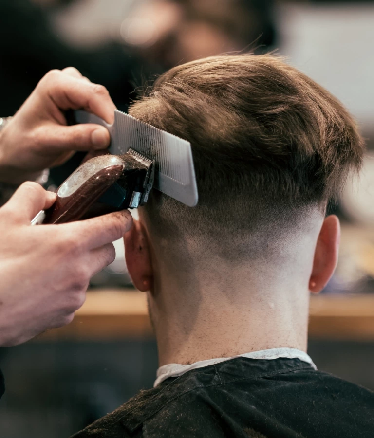 strzyżenie włosów